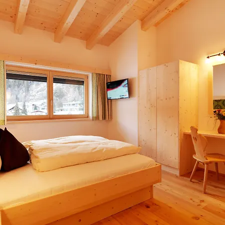 Feelfree Nature 4* Oetz